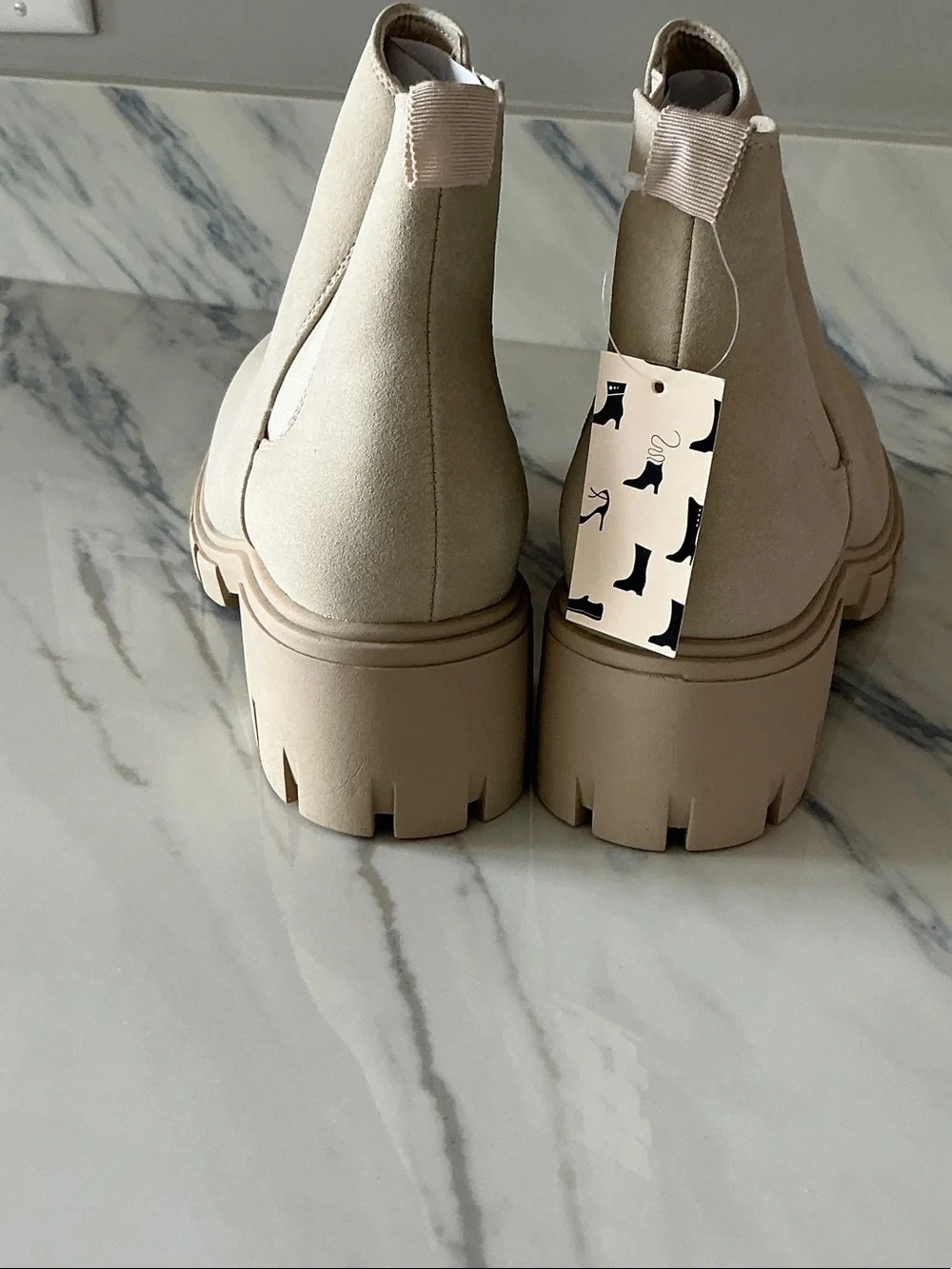 Chelsea Lug Boots in Cream - Women